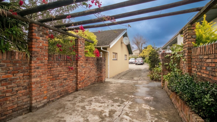 3 Bedroom Property for Sale in Cambridge Eastern Cape